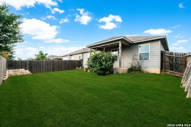 4619 HEATHERS CROSS St Hedwig, TX 78152