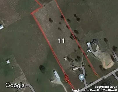 1208 COUNTY ROAD 317 La Vernia, TX 78121