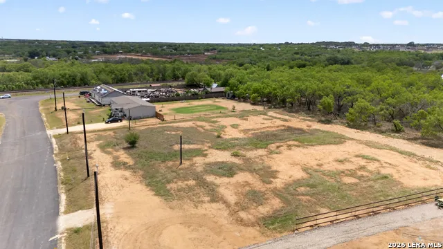 16131 VAQUERO DR Atascosa, TX 78002