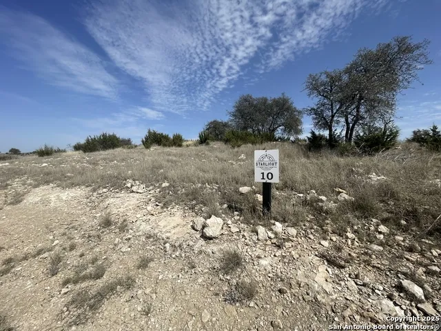 TBD S3665 STARLIGHT RANCH SUBD LOT 10 Junction, TX 76849