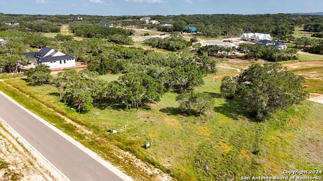677 ANNABELLE AVE Bulverde, TX 78163