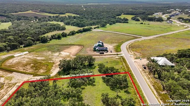 677 ANNABELLE AVE Bulverde, TX 78163