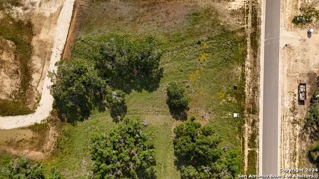 677 ANNABELLE AVE Bulverde, TX 78163