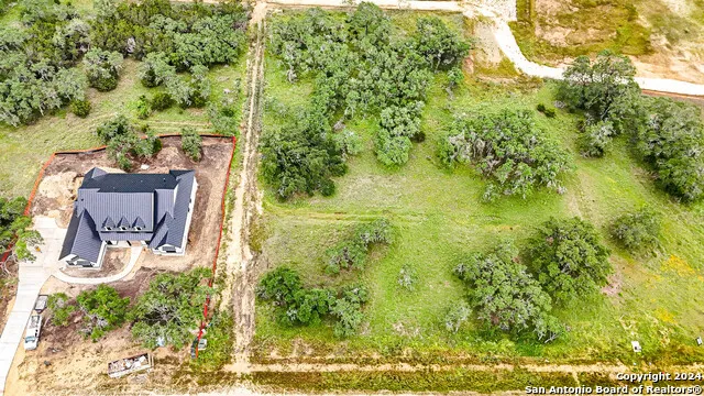 677 ANNABELLE AVE Bulverde, TX 78163