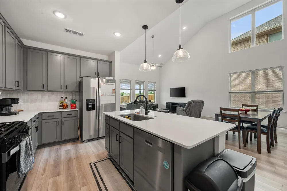 2325 Volans Drive Haslet, TX 76052