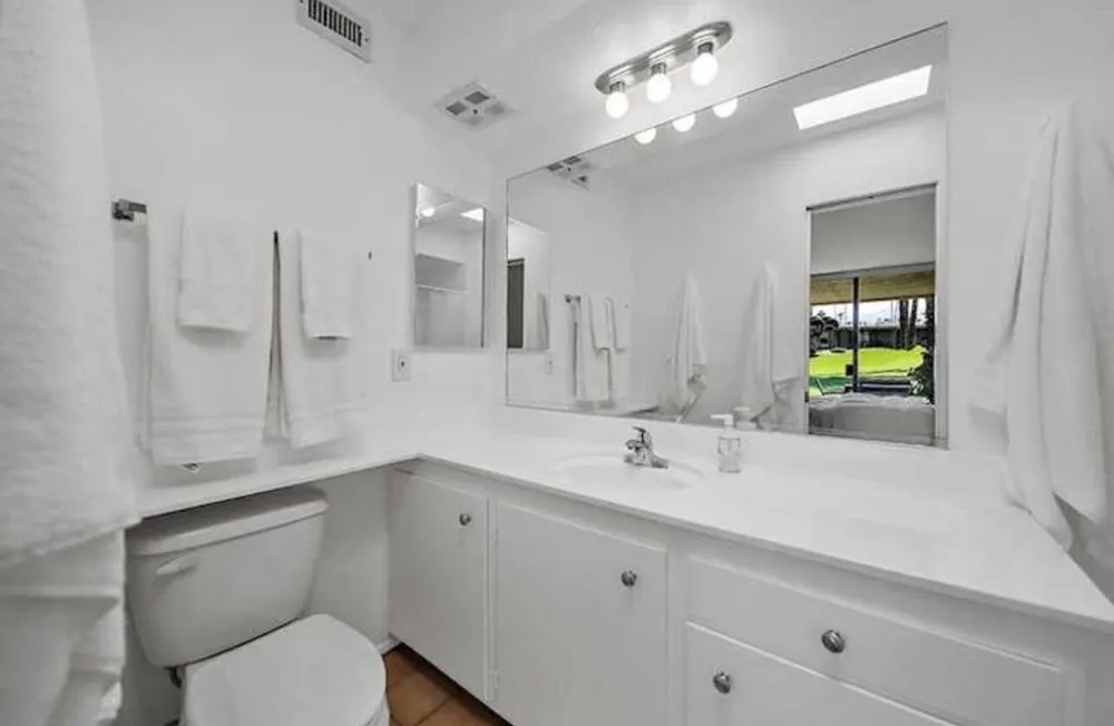45943 Highway 74 Palm Desert, CA 92260