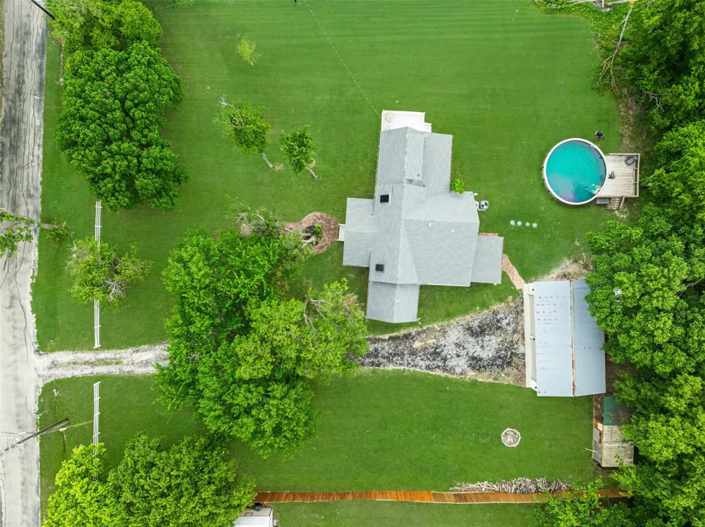 313 Chicken Street Weston, TX 75009