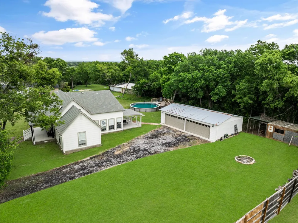 313 Chicken Street Weston, TX 75009
