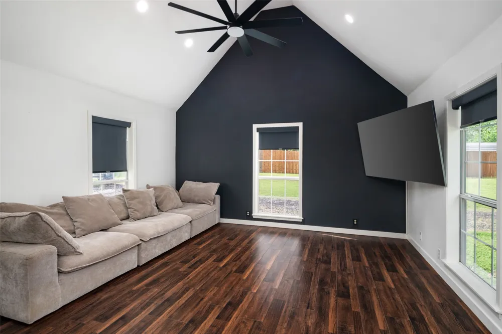 313 Chicken Street Weston, TX 75009