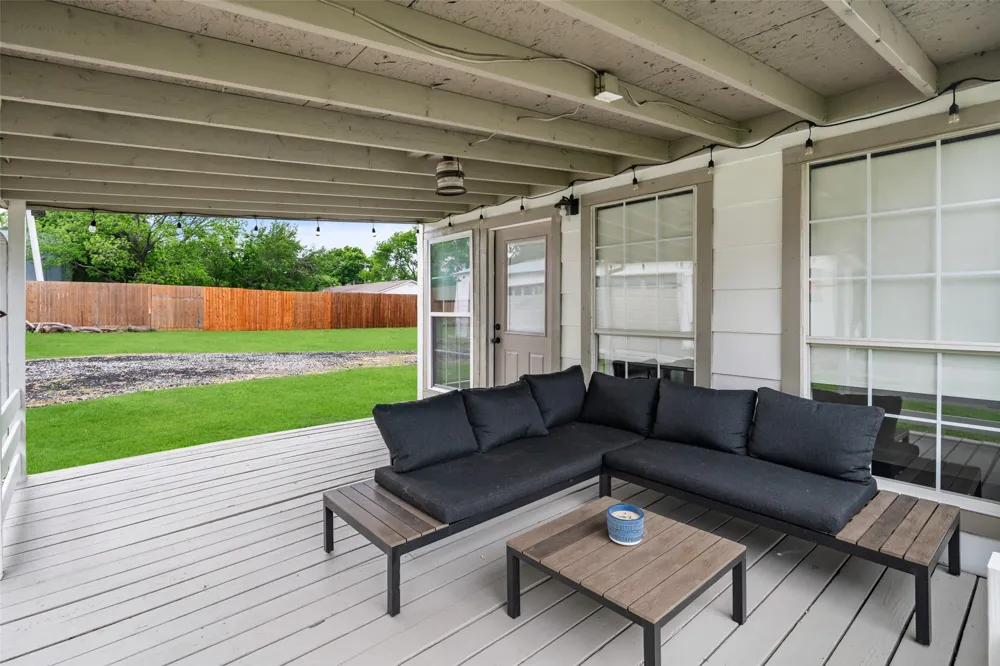 313 Chicken Street Weston, TX 75009