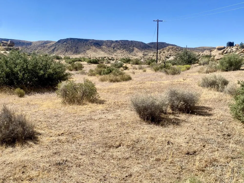 108 Riverside Drive Pioneertown, CA 92268