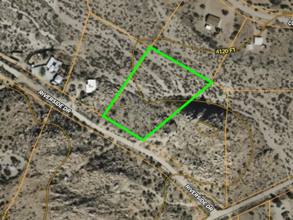 108 Riverside Drive Pioneertown, CA 92268