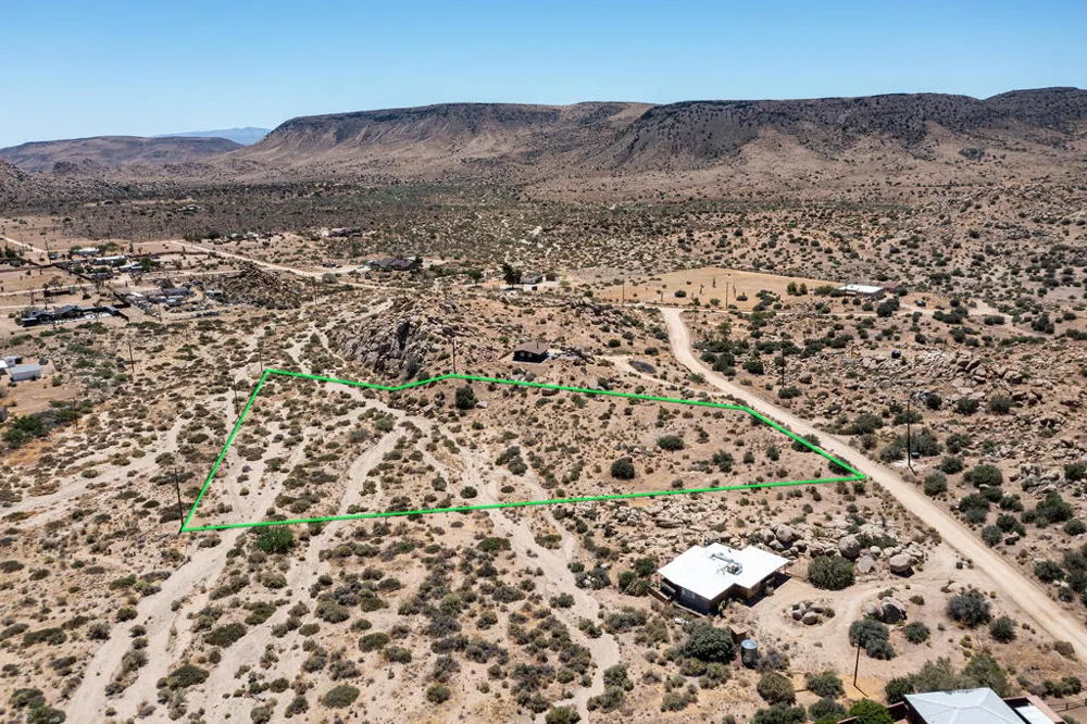 108 Riverside Drive Pioneertown, CA 92268