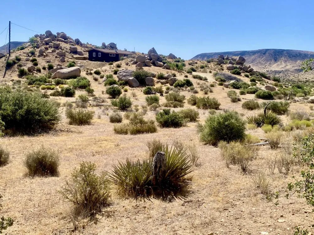 108 Riverside Drive Pioneertown, CA 92268