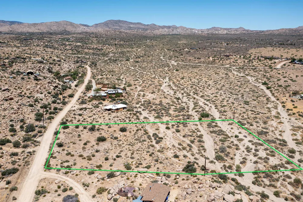 108 Riverside Drive Pioneertown, CA 92268