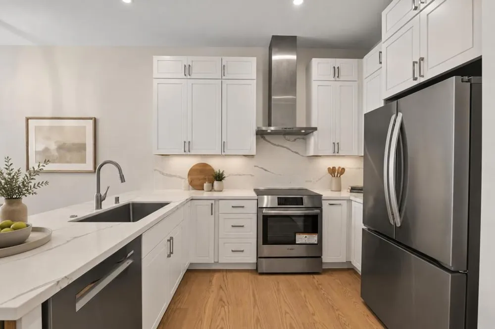 4115 El Camino Real #331 Palo Alto, CA 94306