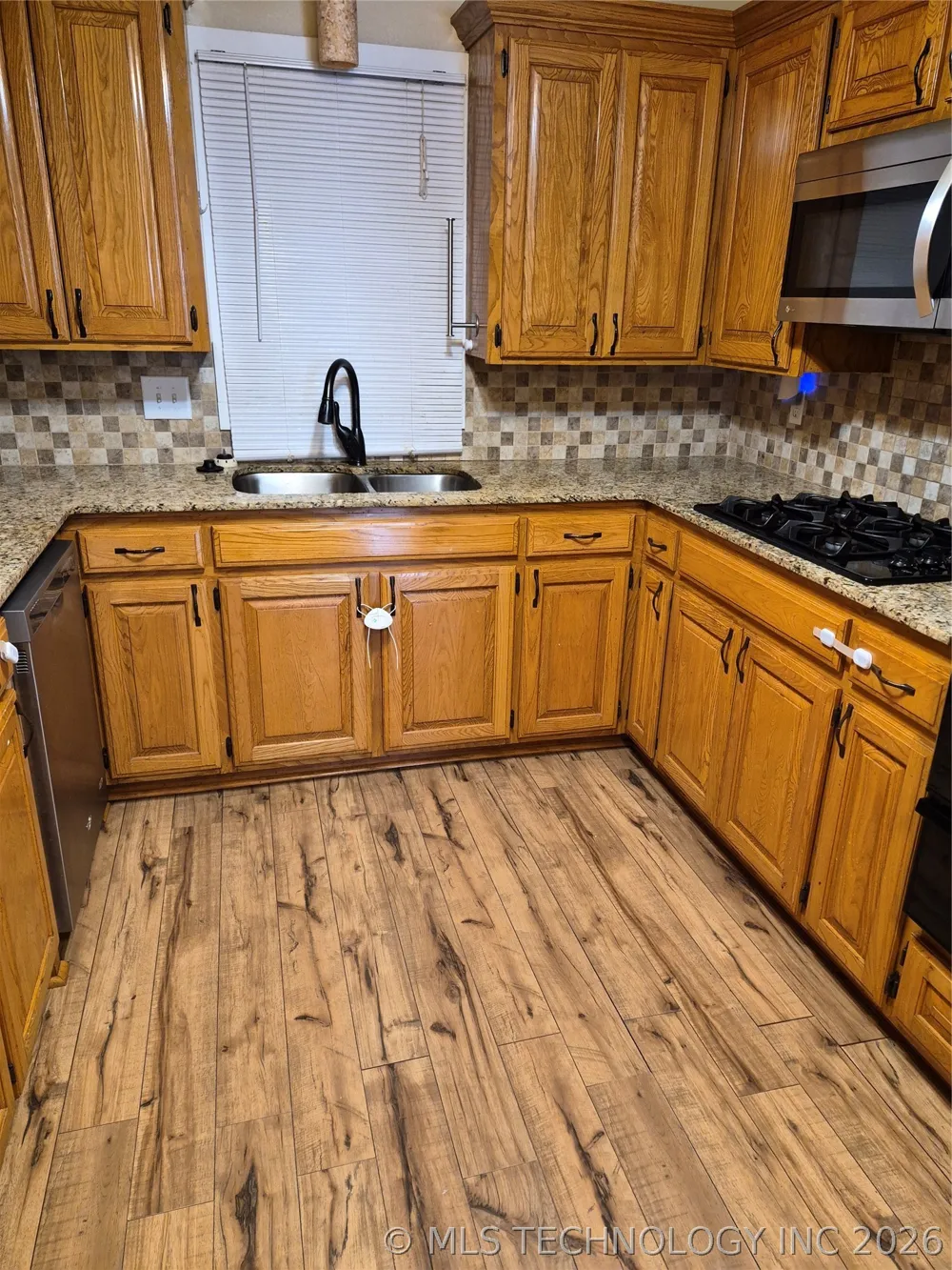 316 NW 6th Checotah, OK 74426