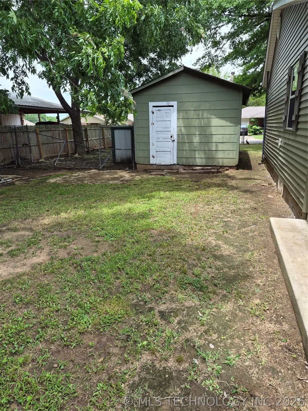 316 NW 6th Checotah, OK 74426