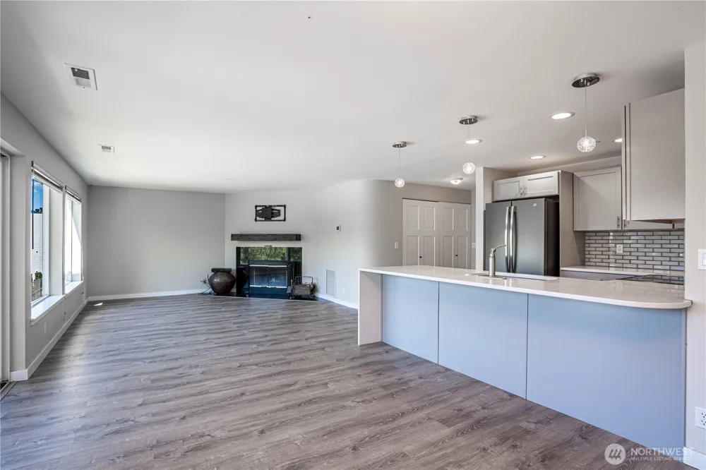 808 W Manson Highway #B202 Chelan, WA 98816