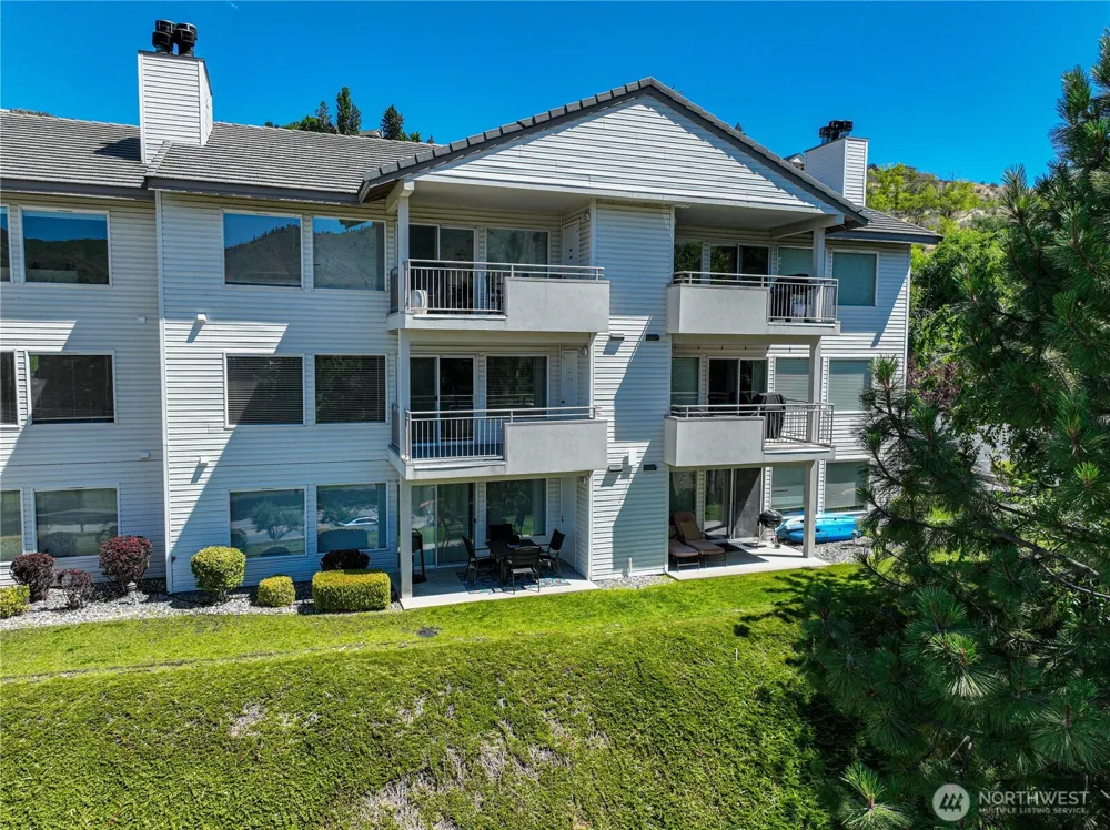 808 W Manson Highway #B202 Chelan, WA 98816