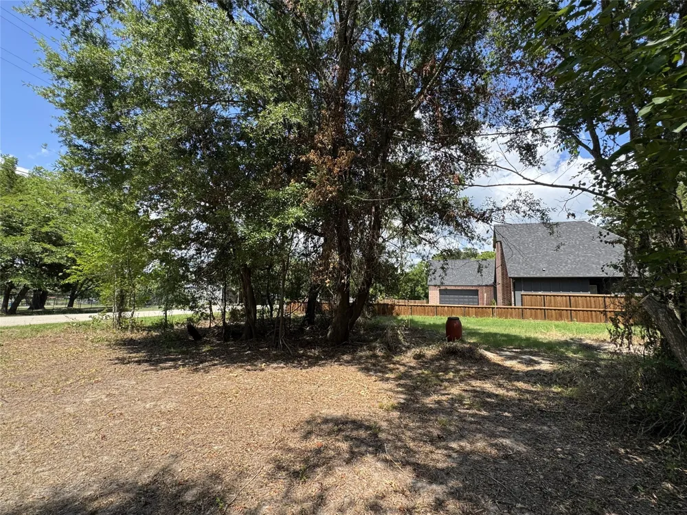 204 Kanakoa Drive Tool, TX 75143