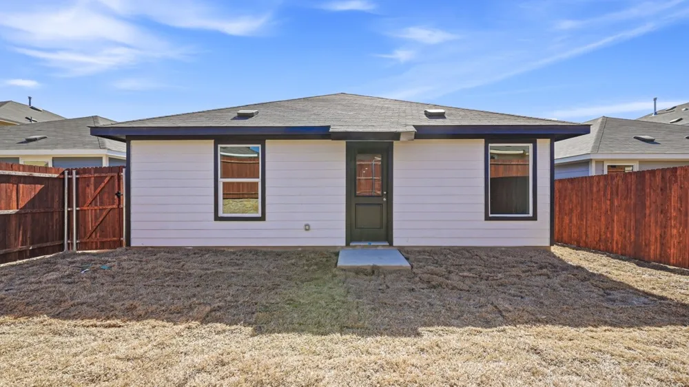 312 WAYLAND STREET Keene, TX 76059