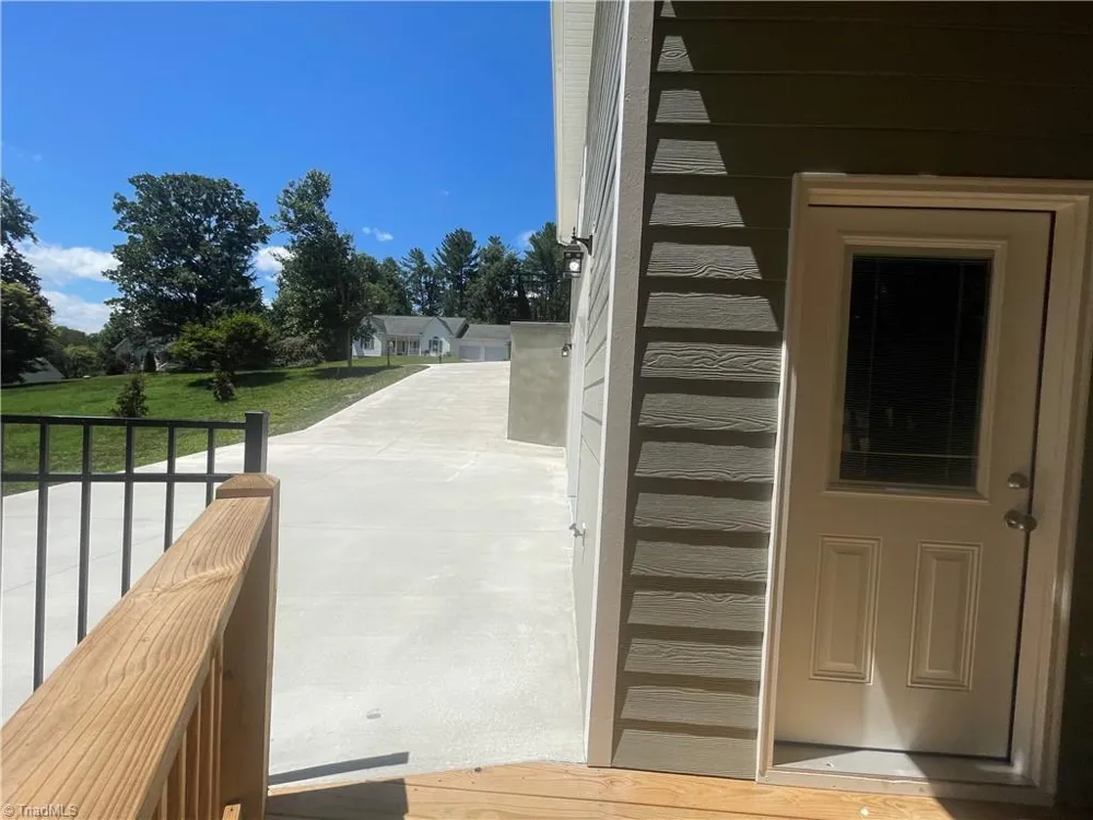 177 Linda Carol Avenue Wilkesboro, NC 28697