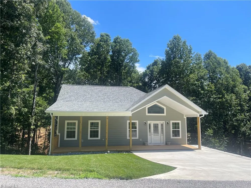 177 Linda Carol Avenue Wilkesboro, NC 28697