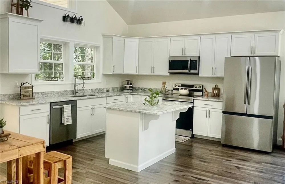 177 Linda Carol Avenue Wilkesboro, NC 28697