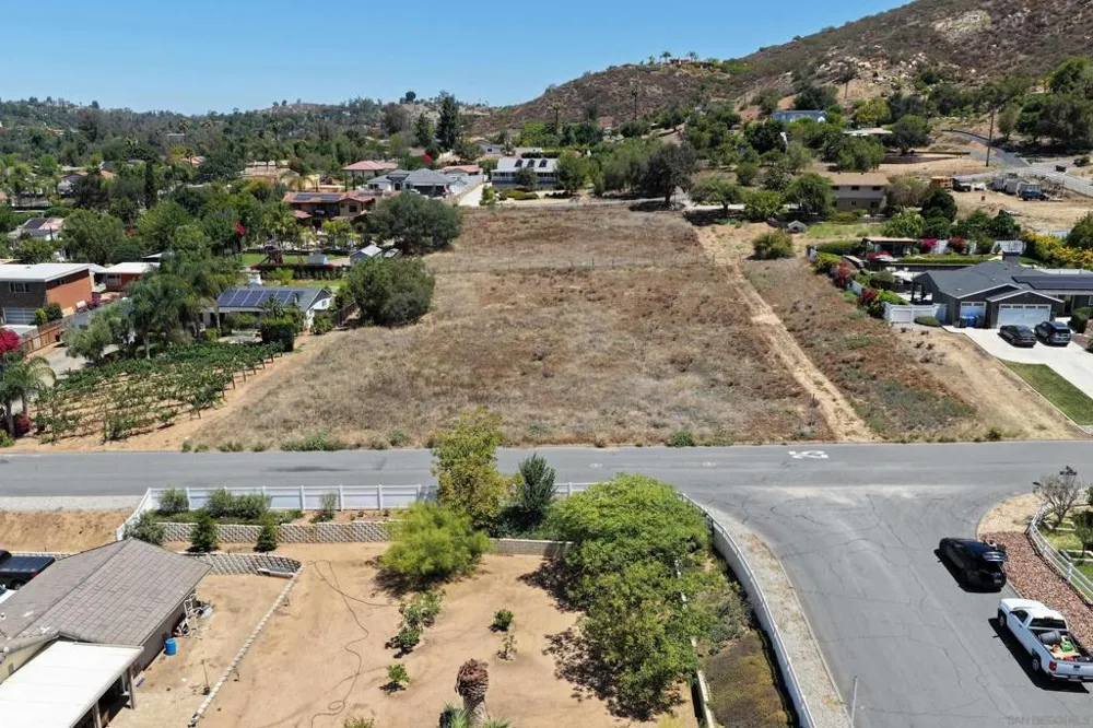 14444 Twin Peaks Rd Poway, CA 92064