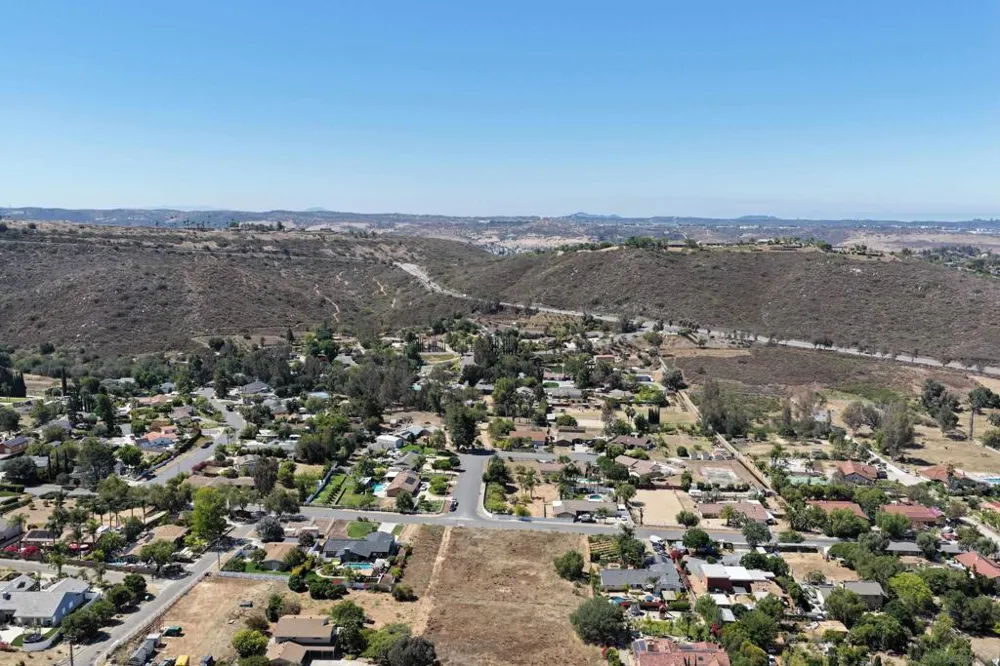 14444 Twin Peaks Rd Poway, CA 92064
