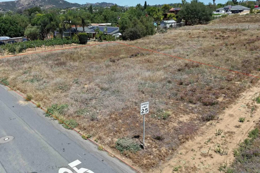 14444 Twin Peaks Rd Poway, CA 92064