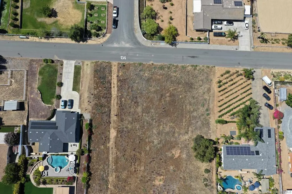 14444 Twin Peaks Rd Poway, CA 92064