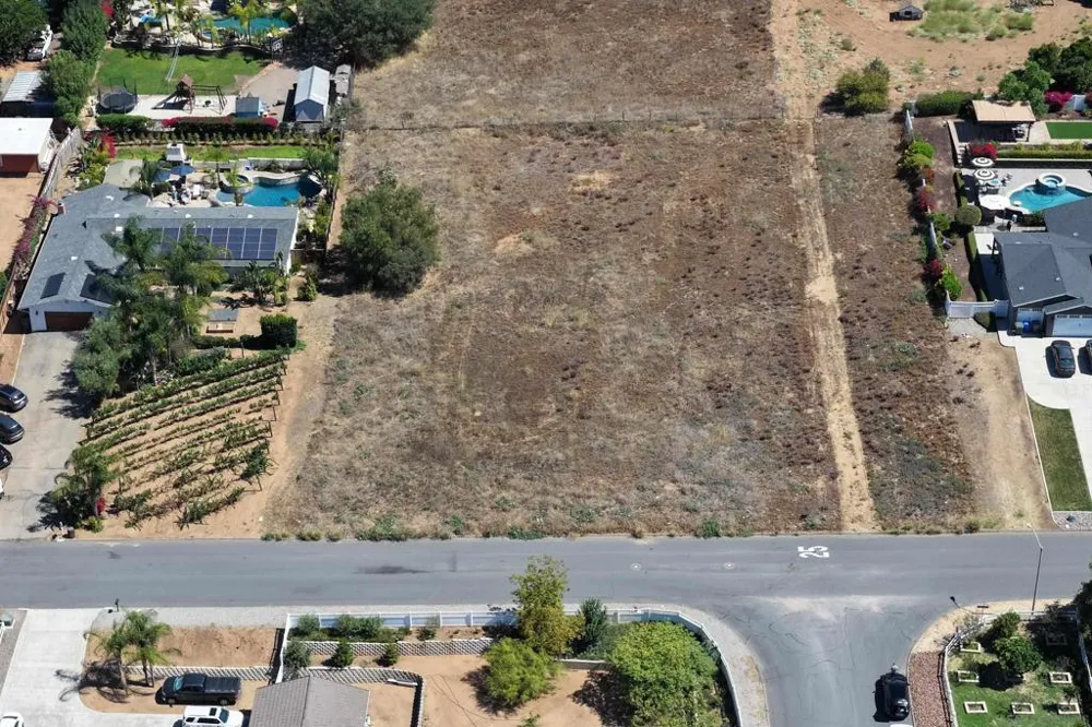 14444 Twin Peaks Rd Poway, CA 92064