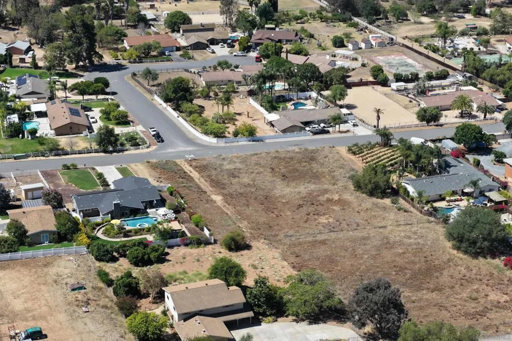 14444 Twin Peaks Rd Poway, CA 92064