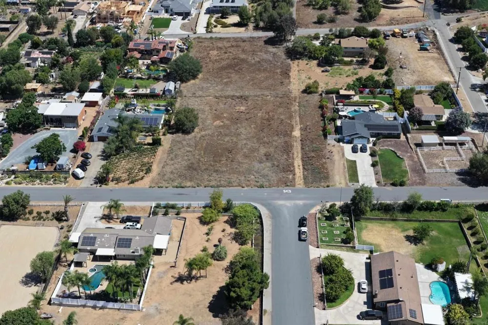 14444 Twin Peaks Rd Poway, CA 92064
