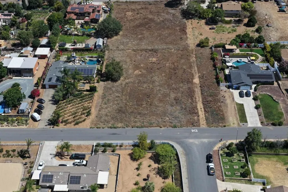 14444 Twin Peaks Rd Poway, CA 92064