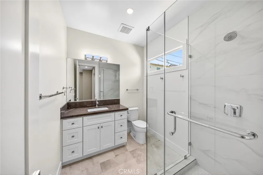 5935 Kauffman Ave. #C Temple City, CA 91780