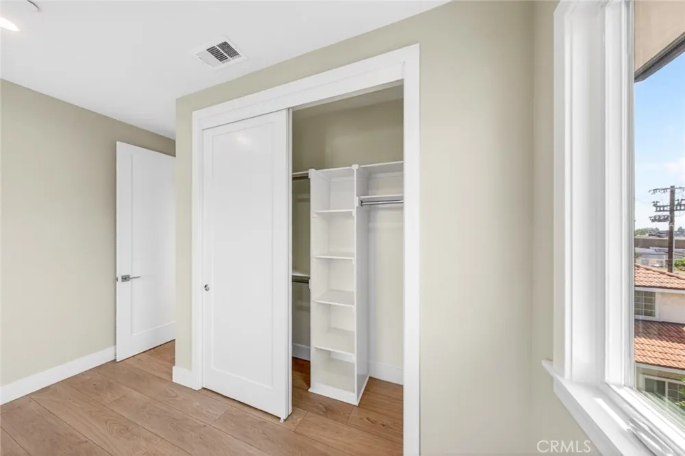 5935 Kauffman Ave. #B Temple City, CA 91780