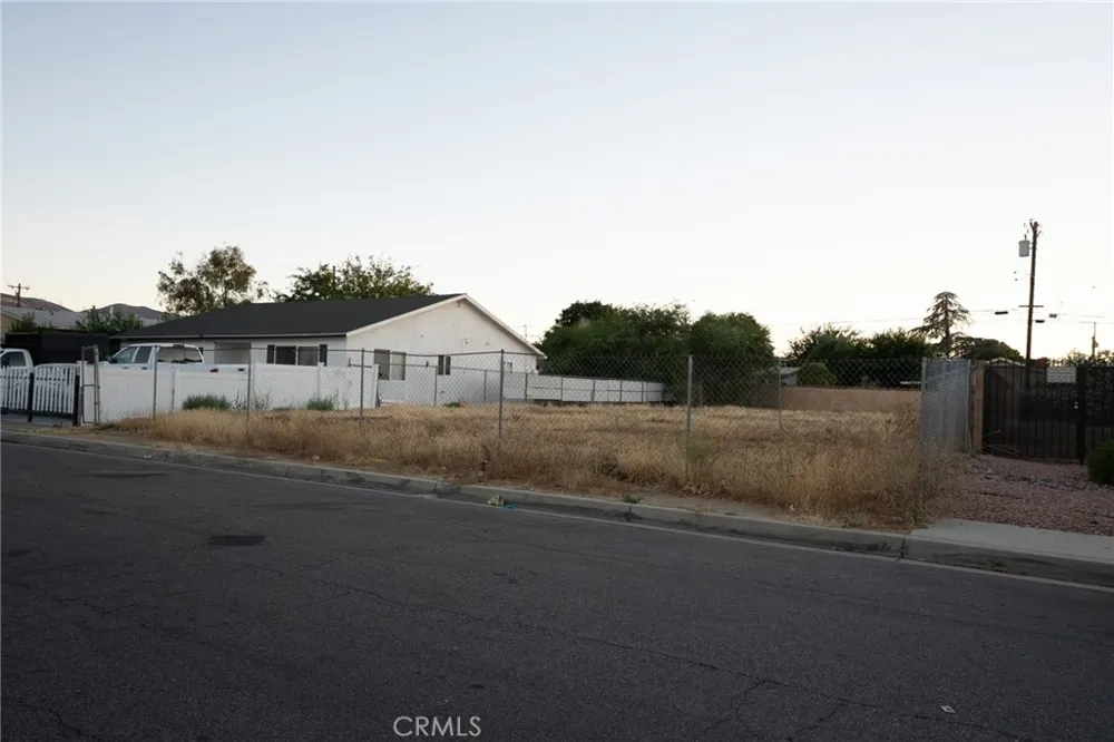 Avenue Q3 Palmdale, CA 93550