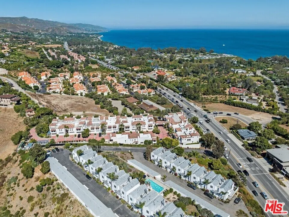 28711 Pacific Coast Highway #7 Malibu, CA 90265