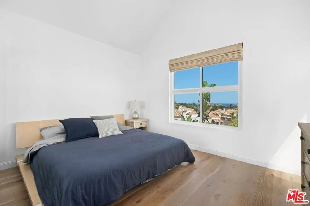 28711 Pacific Coast Highway #7 Malibu, CA 90265