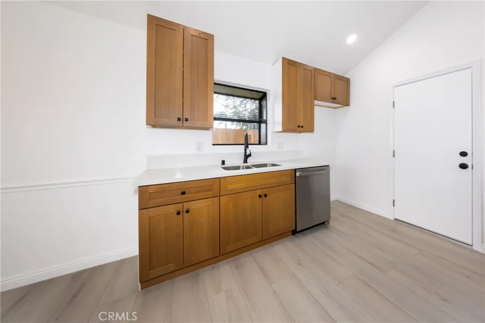 13707 4th Yucaipa, CA 92399
