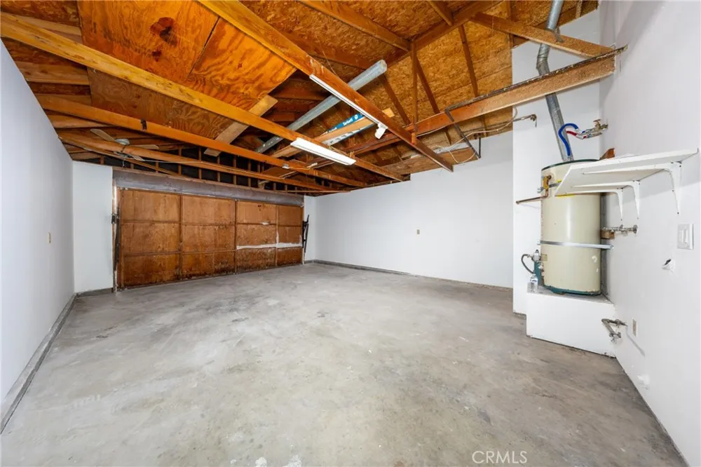 13707 4th Yucaipa, CA 92399