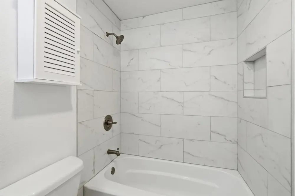 1033 Crestview Drive #110 Mountain View, CA 94040