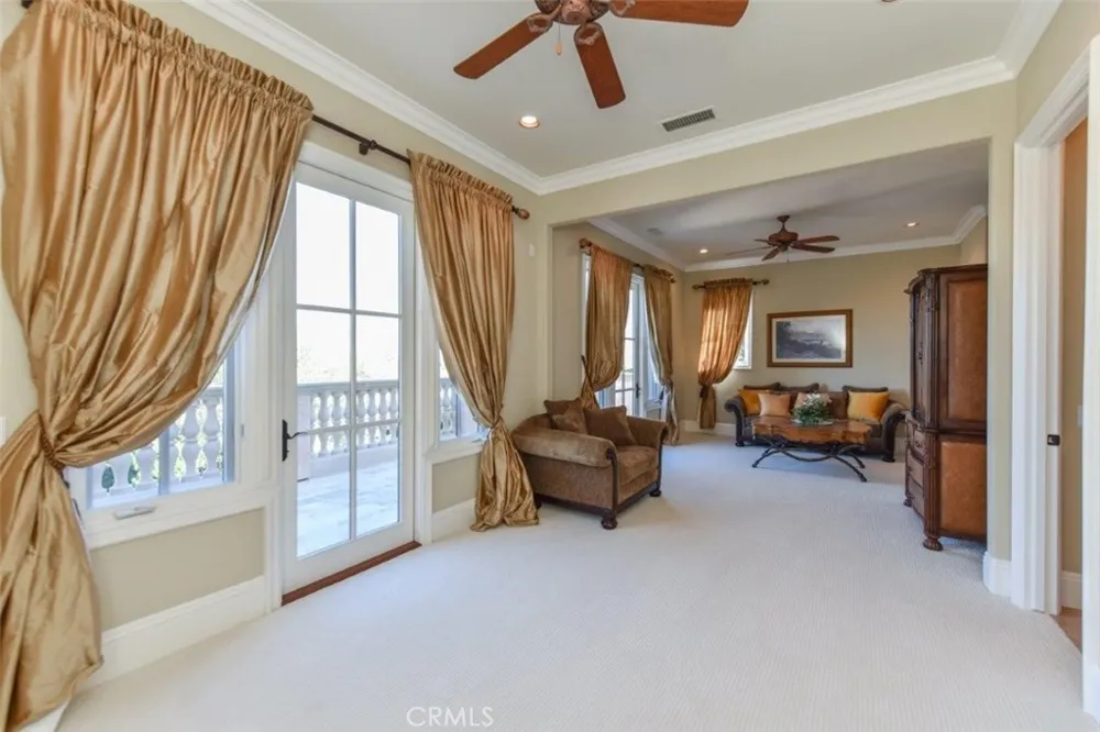 11 Skyridge Newport Coast, CA 92657