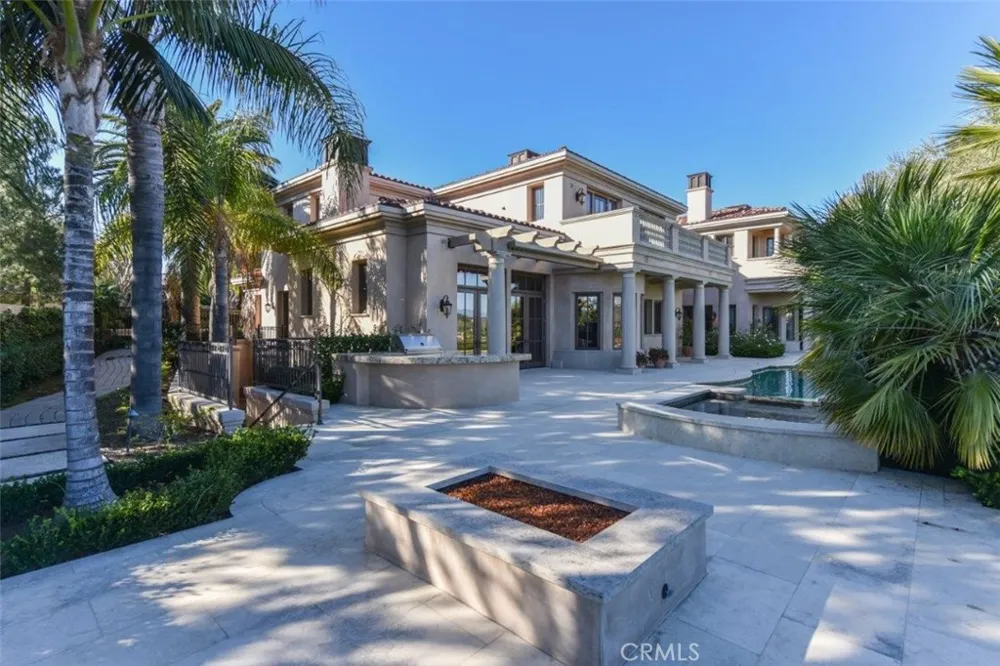 11 Skyridge Newport Coast, CA 92657