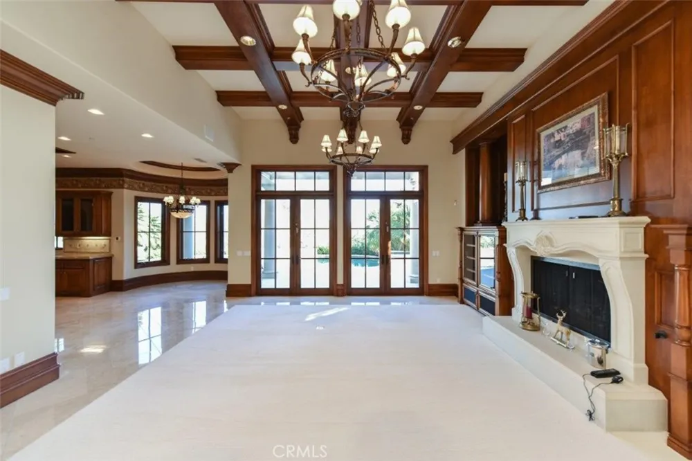 11 Skyridge Newport Coast, CA 92657