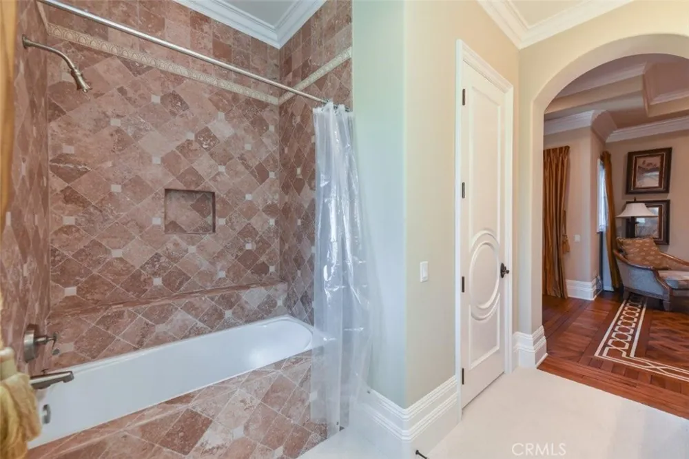 11 Skyridge Newport Coast, CA 92657