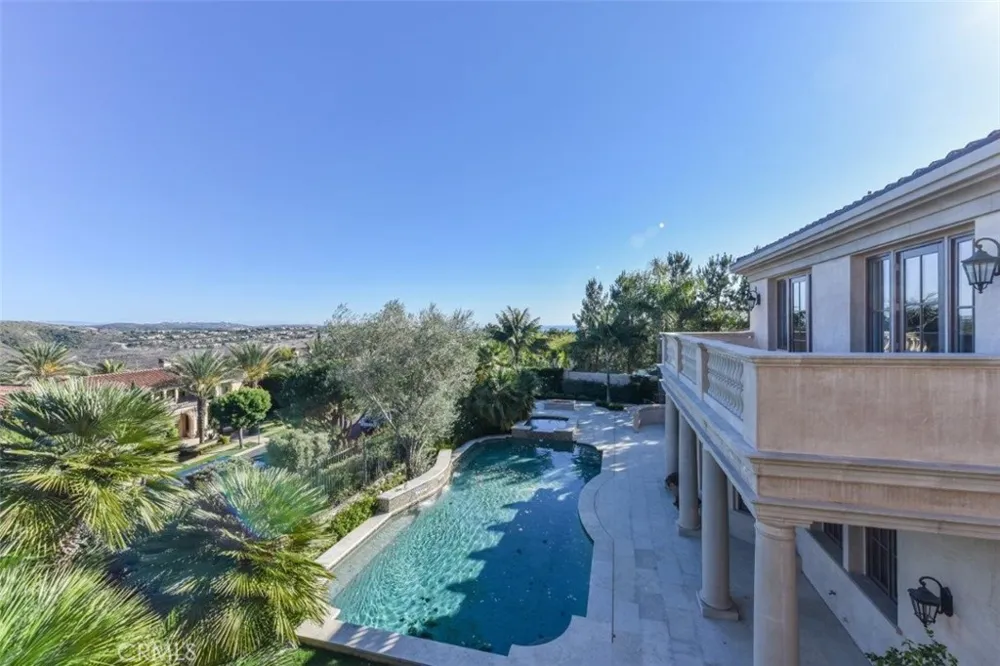 11 Skyridge Newport Coast, CA 92657